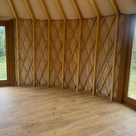 Luksusowy namiot Jurajskie Jurty